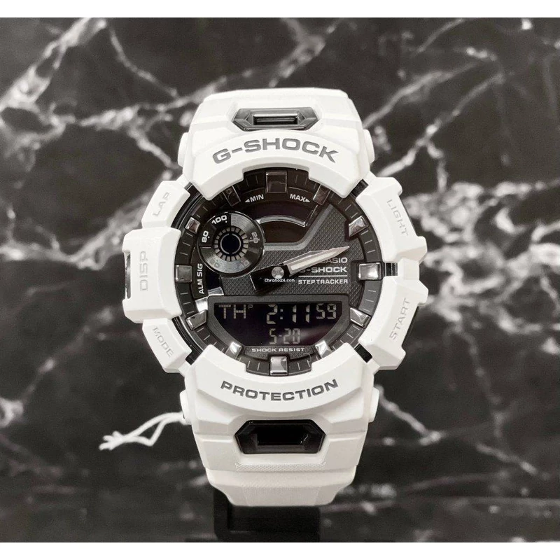 CASIO G-SHOCK G-Squad Bluetooth karóra GBA-900-7A